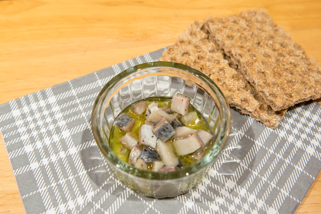 entree_hareng_sale_0226