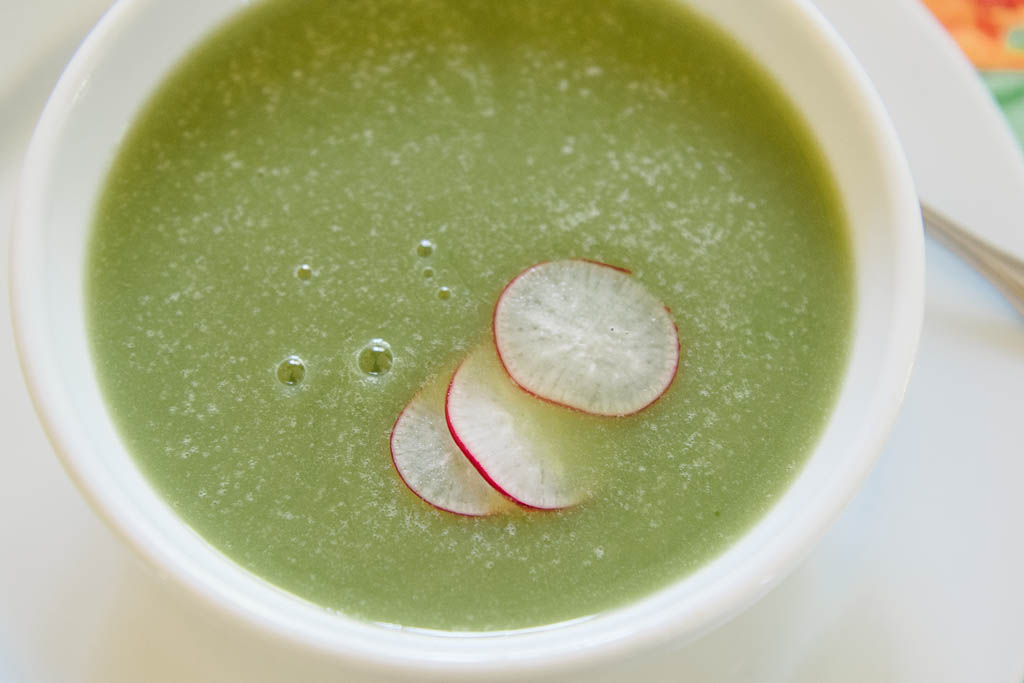 potage-feuilles-radis_05144
