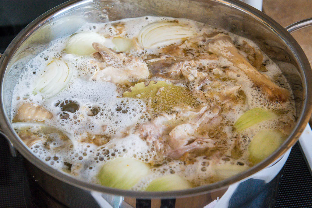bouillon-carcasse-dinde_1593
