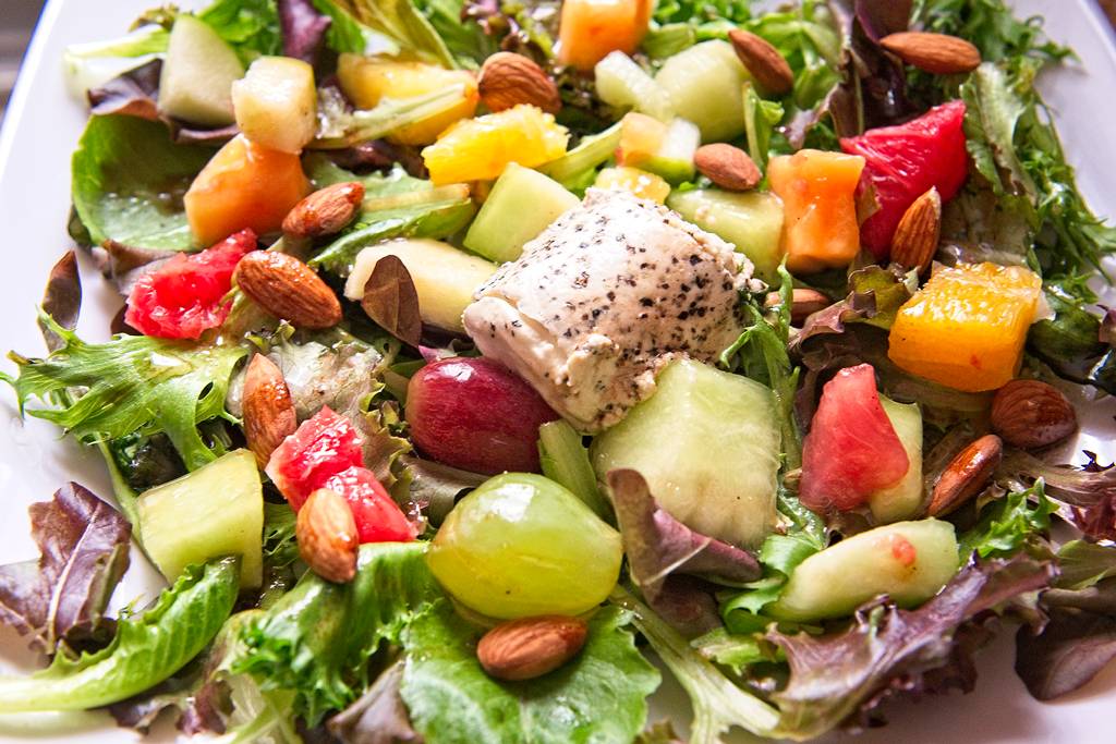 chevre-fruits_3207