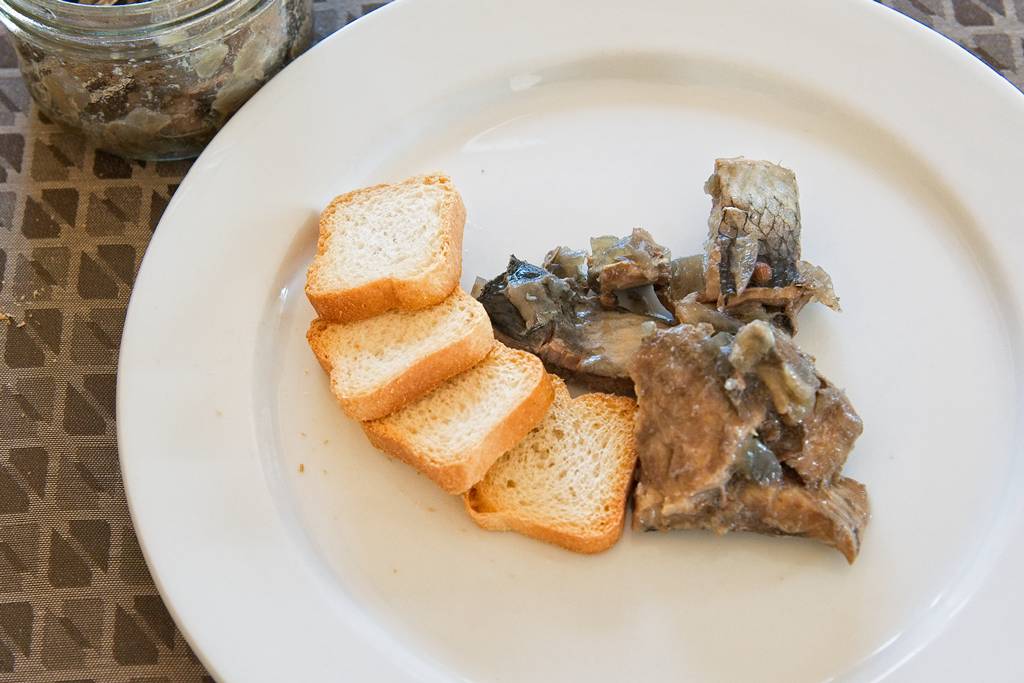 biscotte-hareng-sale_1711